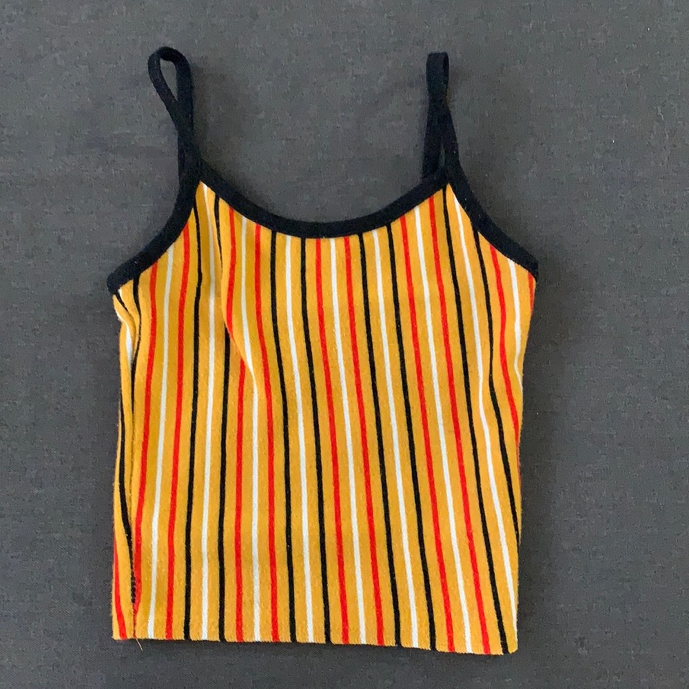 I am selling this spaghetti crop t shirt.